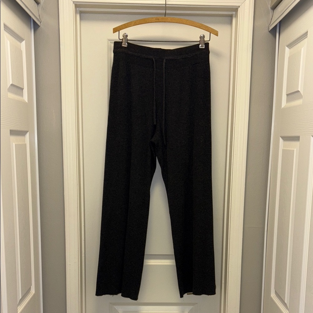 THEORY Charcoal Gray drawstring pants 👖 - Picture 2 of 4